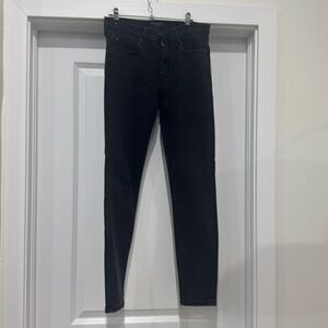 Black skinny jeans
